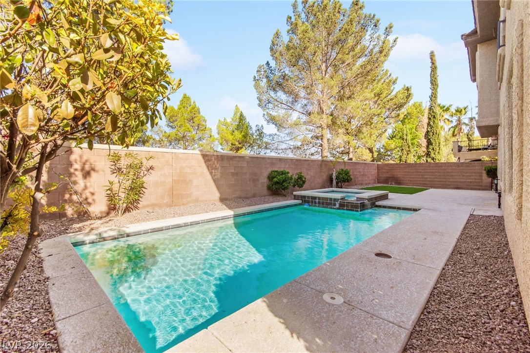 228 Uccello Drive Las Vegas NV 89138