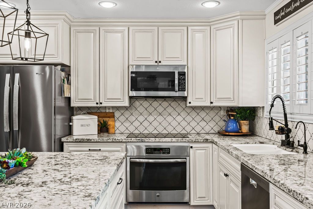 8715 West Hammer Lane Las Vegas NV 89149