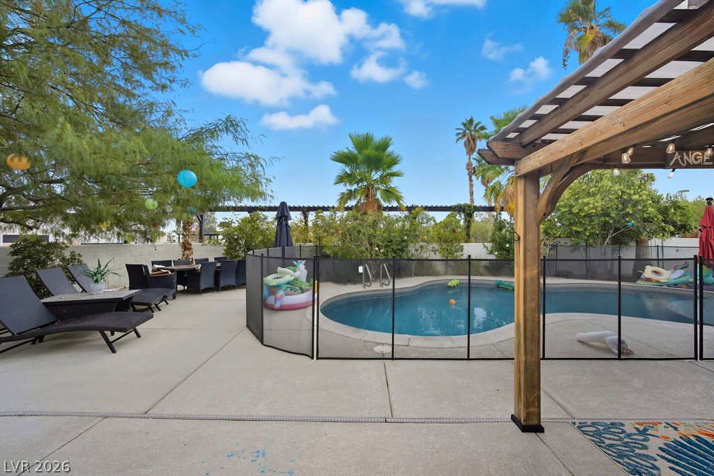 8715 West Hammer Lane Las Vegas NV 89149