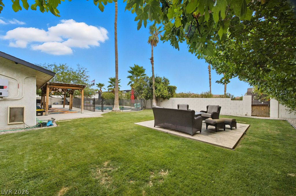 8715 West Hammer Lane Las Vegas NV 89149