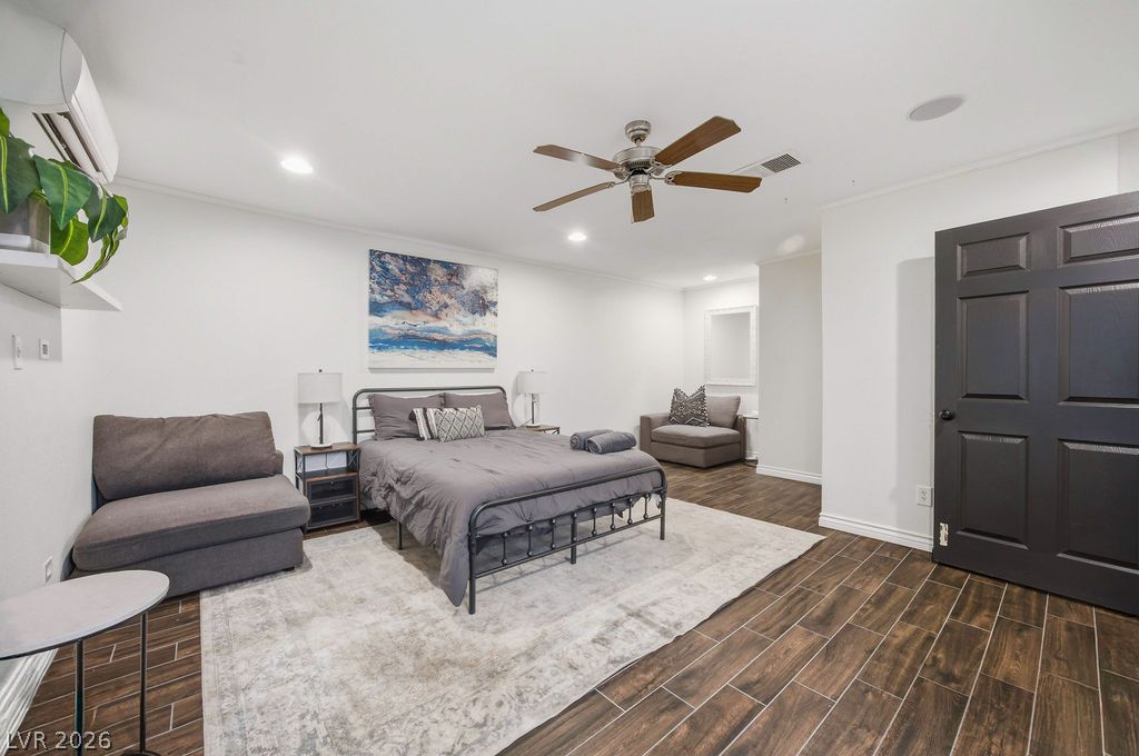 8715 West Hammer Lane Las Vegas NV 89149