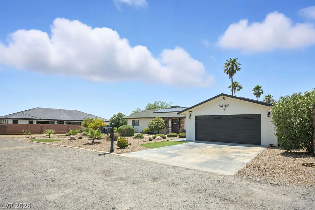 8715 West Hammer Lane Las Vegas NV 89149