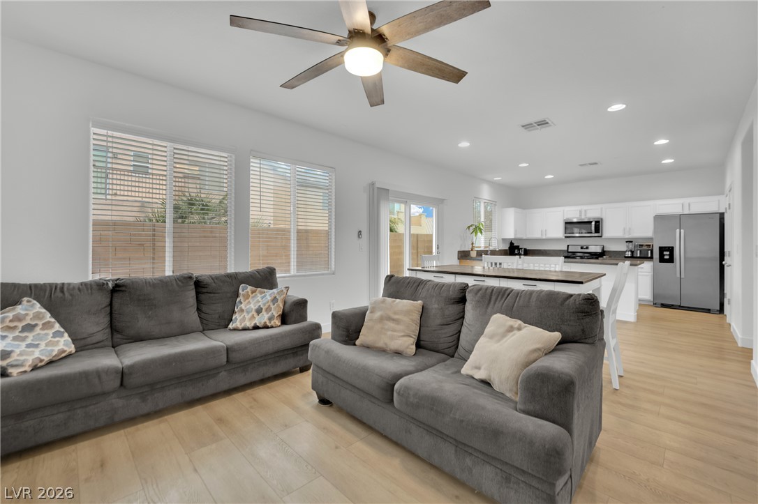 4063 Blue Wildrye Street Las Vegas NV 89122