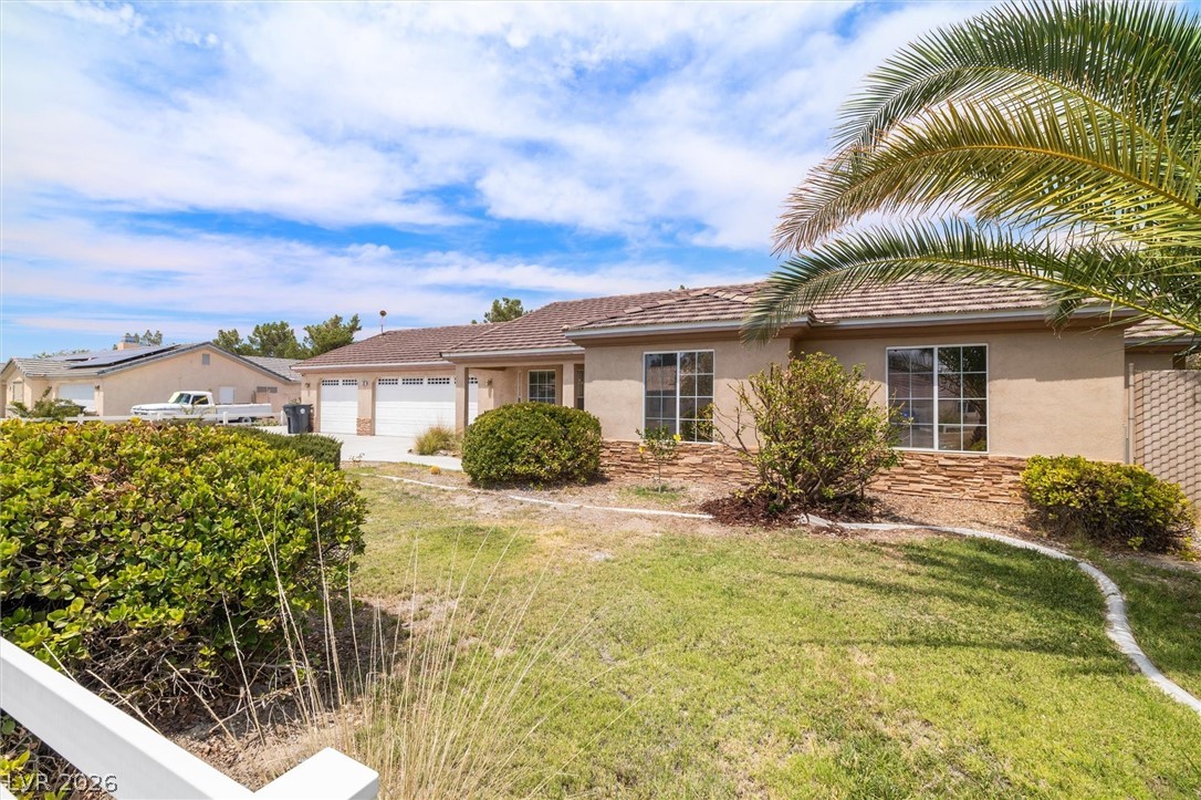 30 Diamond Bar Road Pahrump NV 89048