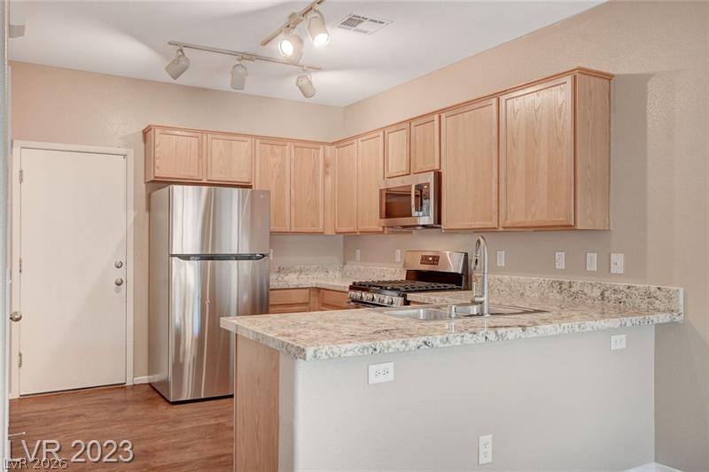 9128 Blue Raven Avenue Las Vegas NV 89143