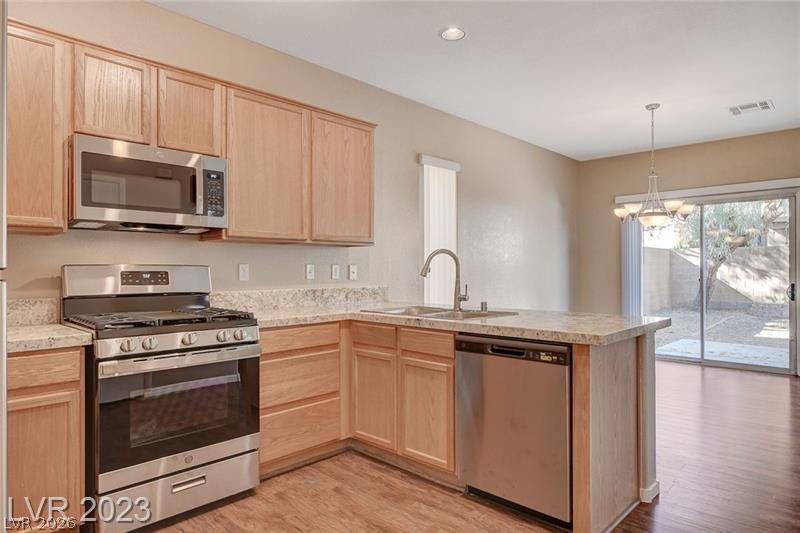 9128 Blue Raven Avenue Las Vegas NV 89143