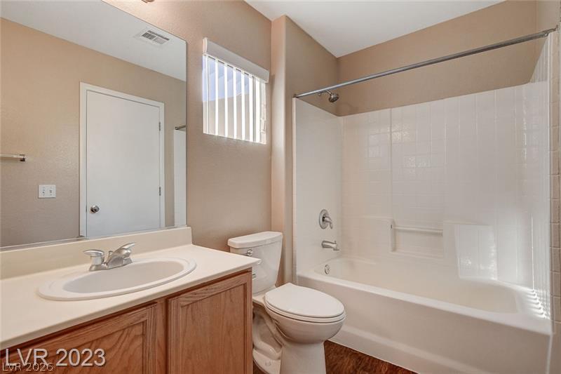 9128 Blue Raven Avenue Las Vegas NV 89143