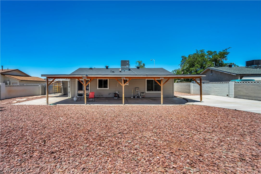 406 Ash Street Henderson NV 89015