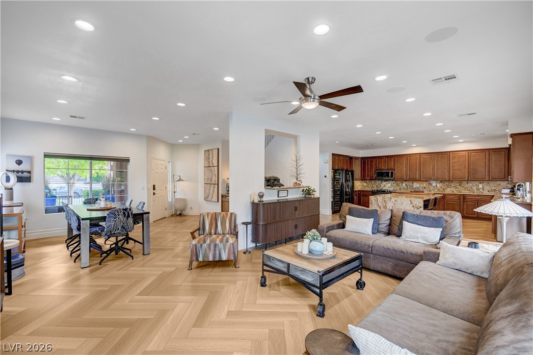10612 Royal Willow Place Las Vegas NV 89144