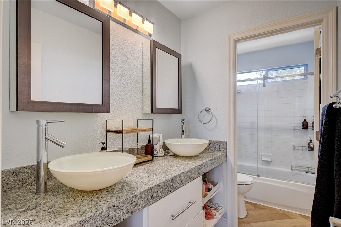 10612 Royal Willow Place Las Vegas NV 89144