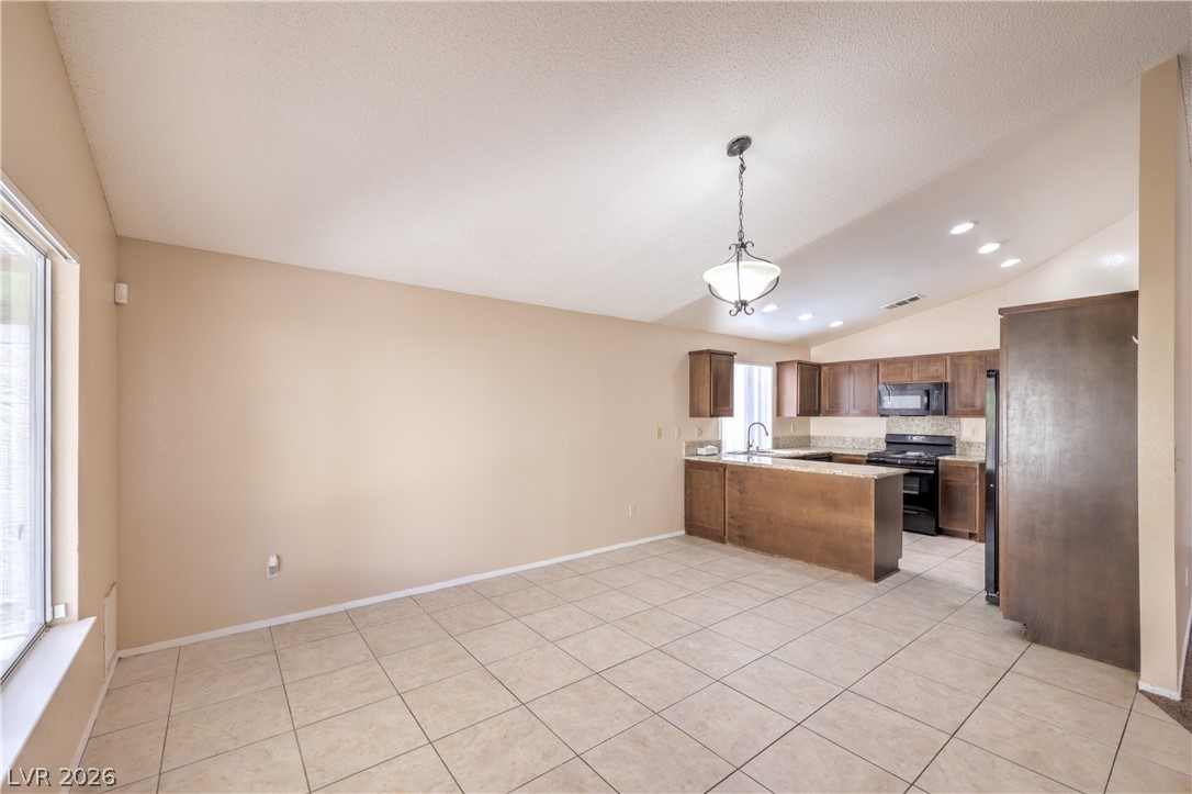9824 Russett Wood Circle Las Vegas NV 89117
