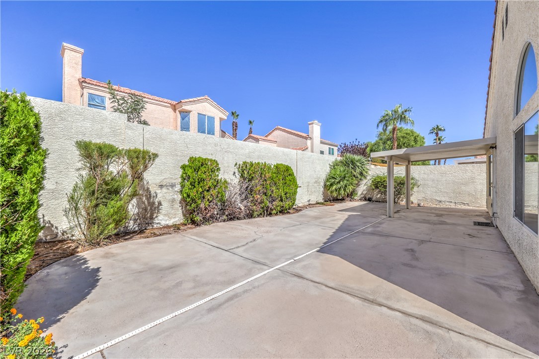 9824 Russett Wood Circle Las Vegas NV 89117