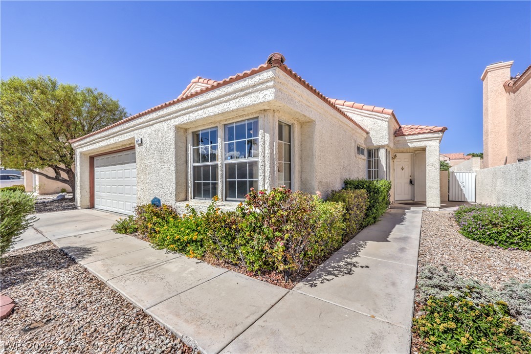 9824 Russett Wood Circle Las Vegas NV 89117