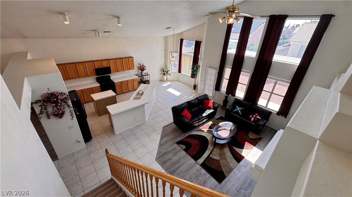 8609 Highland View Avenue Las Vegas NV 89145