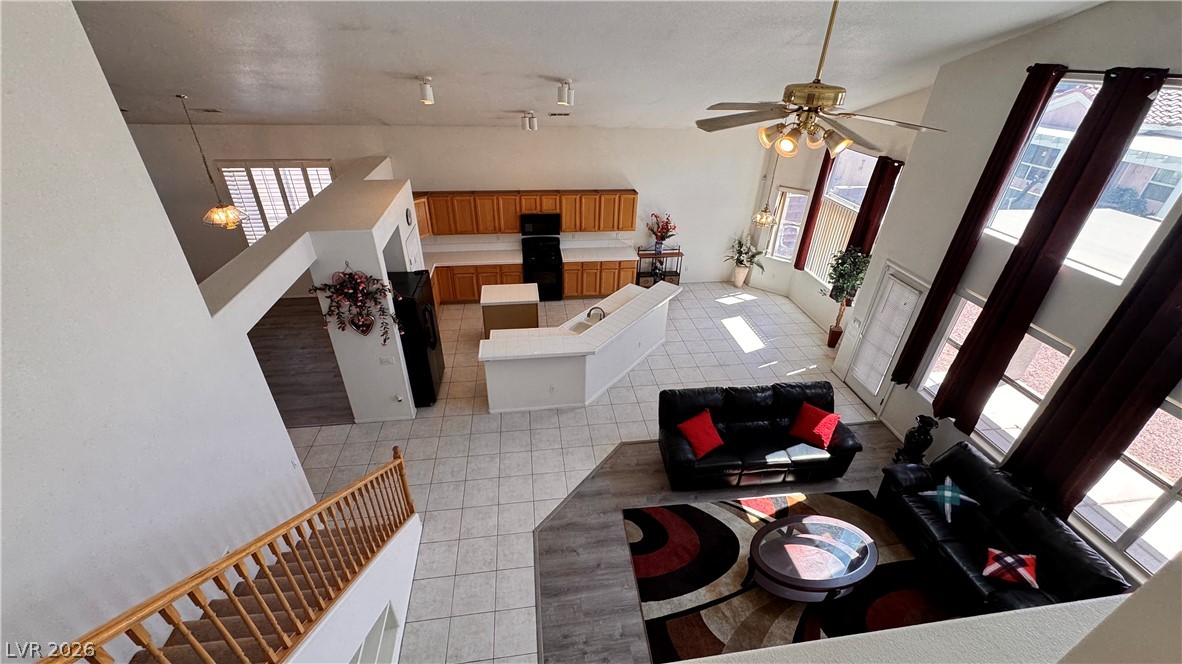 8609 Highland View Avenue Las Vegas NV 89145