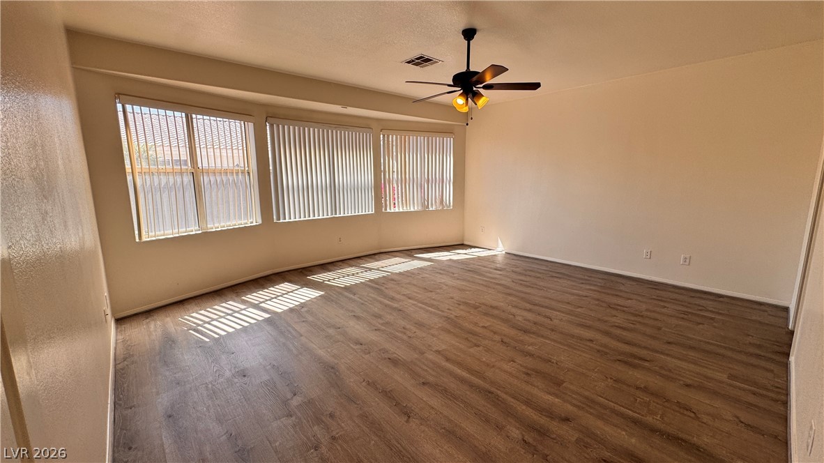 8609 Highland View Avenue Las Vegas NV 89145