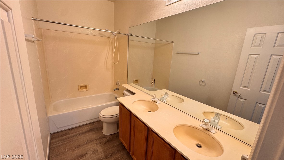 8609 Highland View Avenue Las Vegas NV 89145
