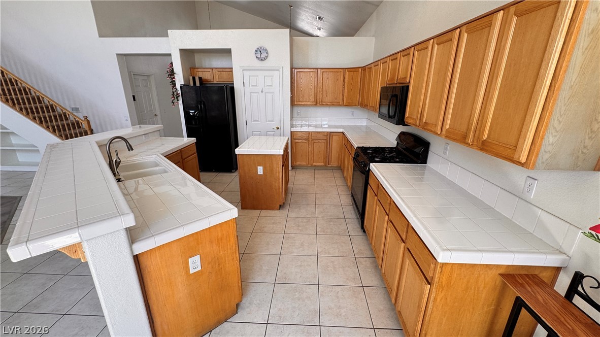 8609 Highland View Avenue Las Vegas NV 89145