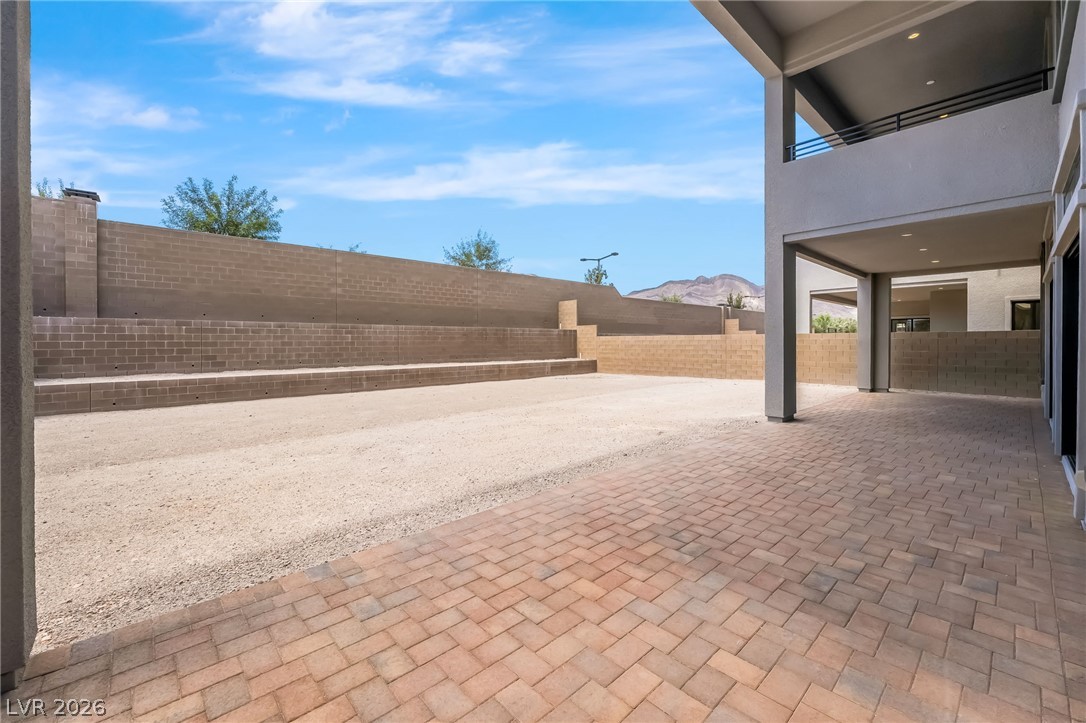 253 Talon Heights Street Las Vegas NV 89138