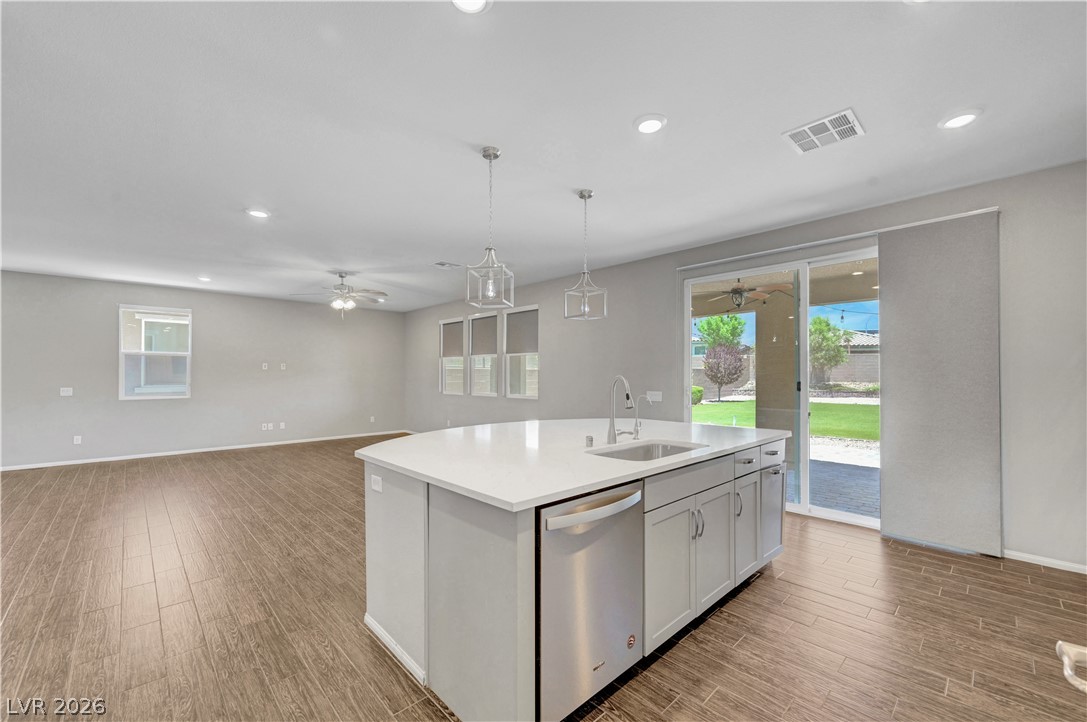 1516 Deep Valley Avenue North Las Vegas NV 89084