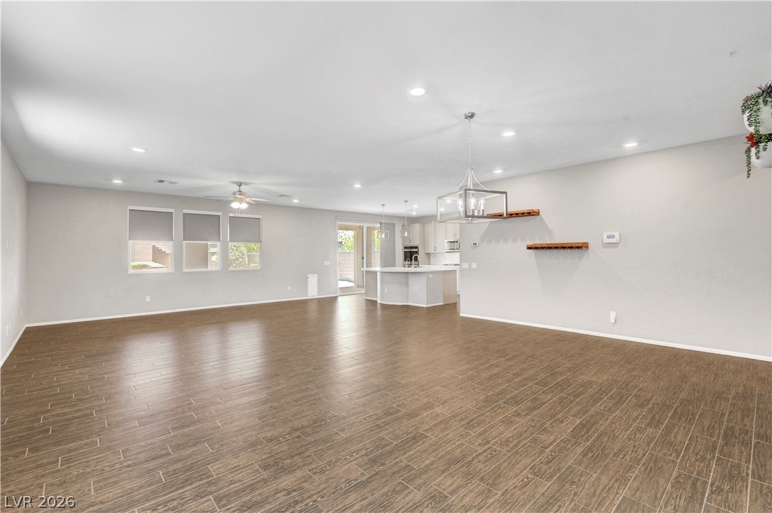1516 Deep Valley Avenue North Las Vegas NV 89084