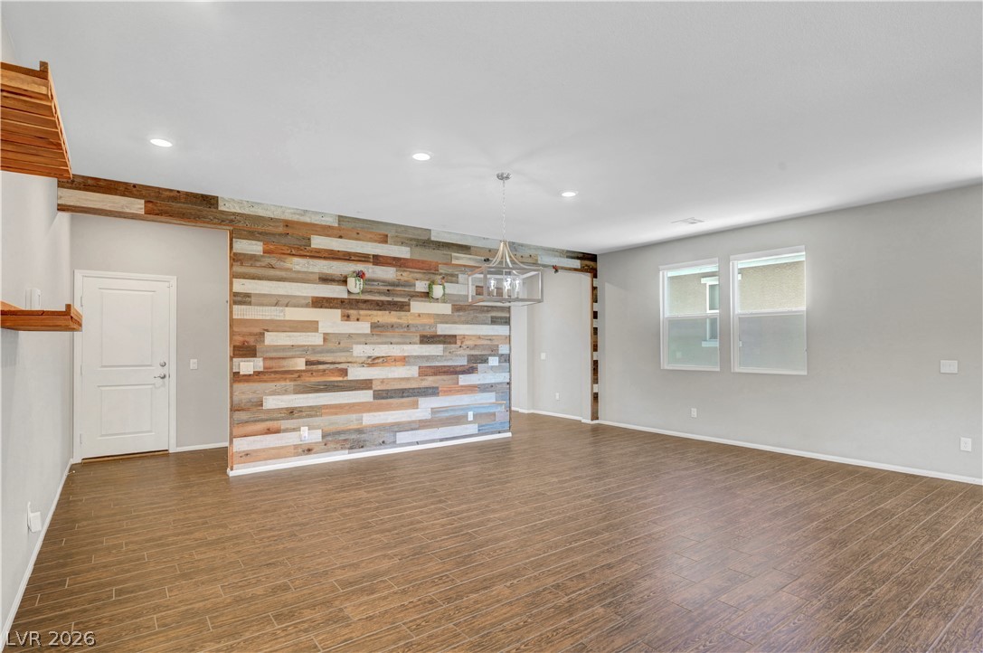 1516 Deep Valley Avenue North Las Vegas NV 89084
