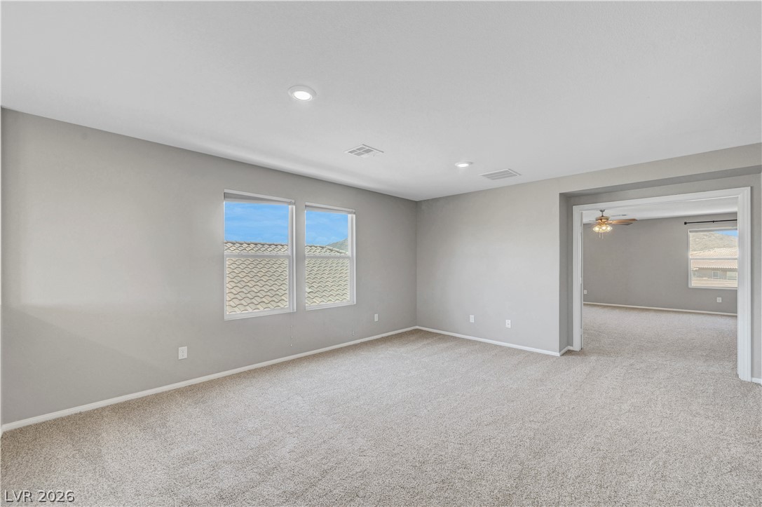 1516 Deep Valley Avenue North Las Vegas NV 89084