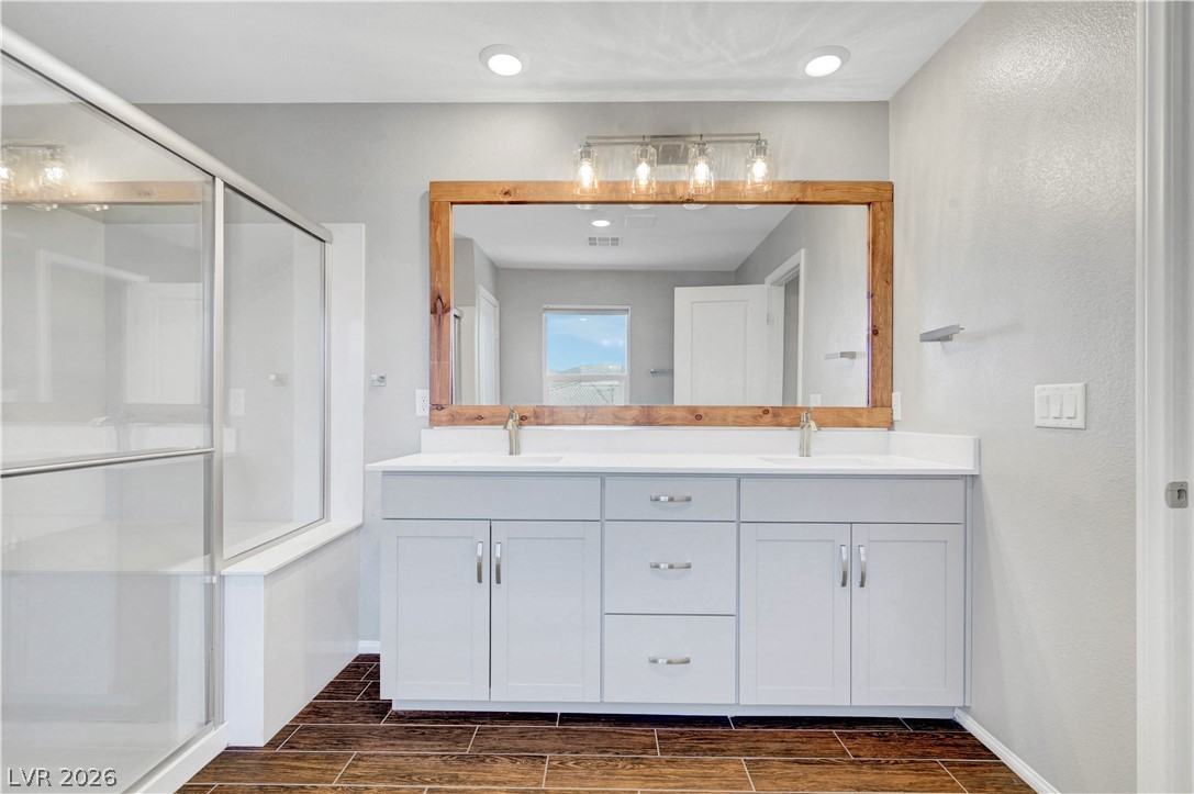 1516 Deep Valley Avenue North Las Vegas NV 89084