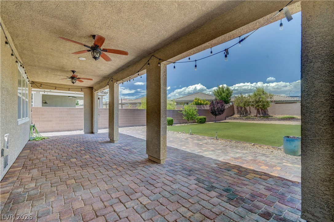 1516 Deep Valley Avenue North Las Vegas NV 89084
