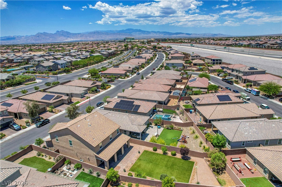 1516 Deep Valley Avenue North Las Vegas NV 89084