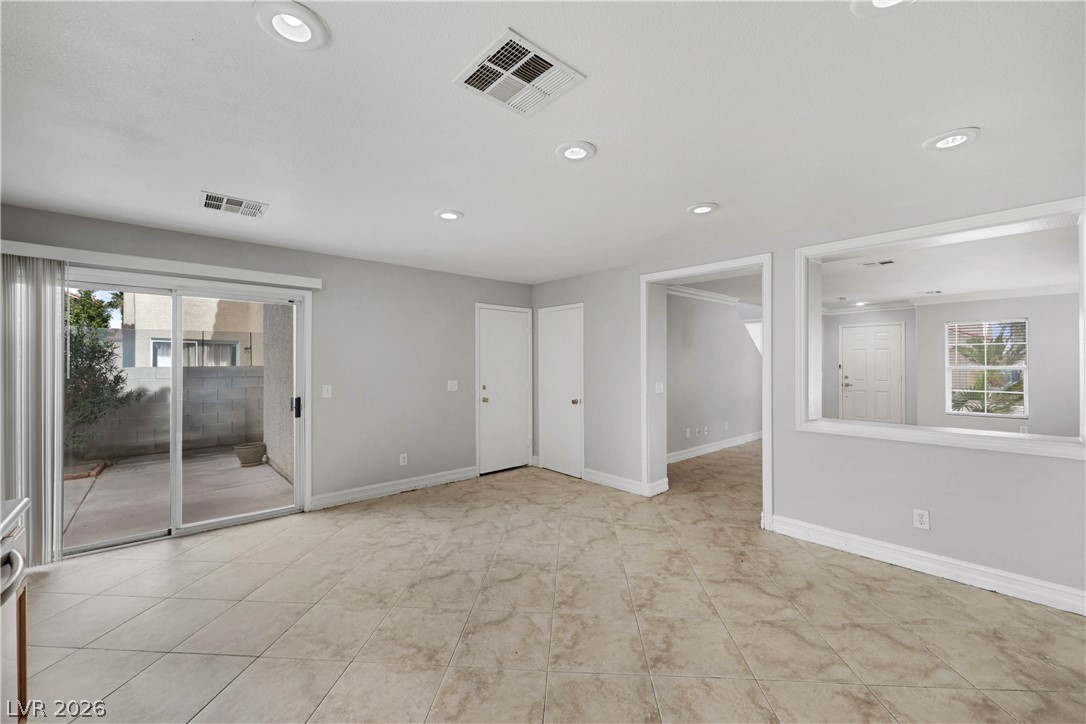 4961 Secret Rock Street Las Vegas NV 89122