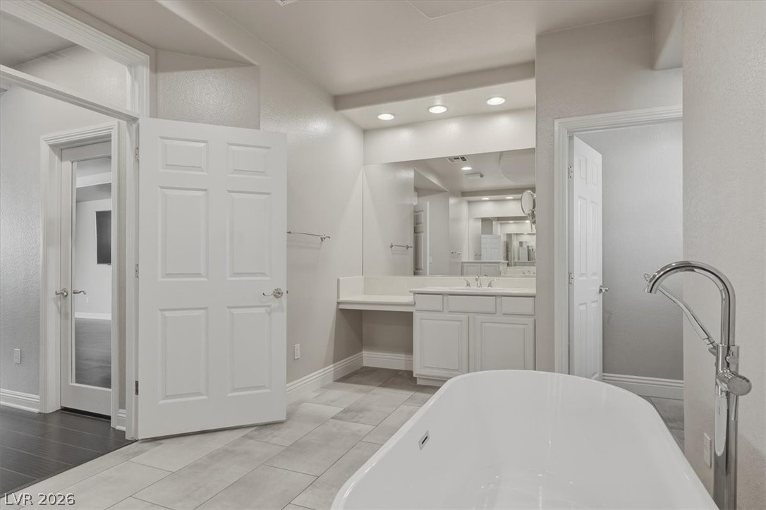 10671 Capesthorne Way Las Vegas NV 89135