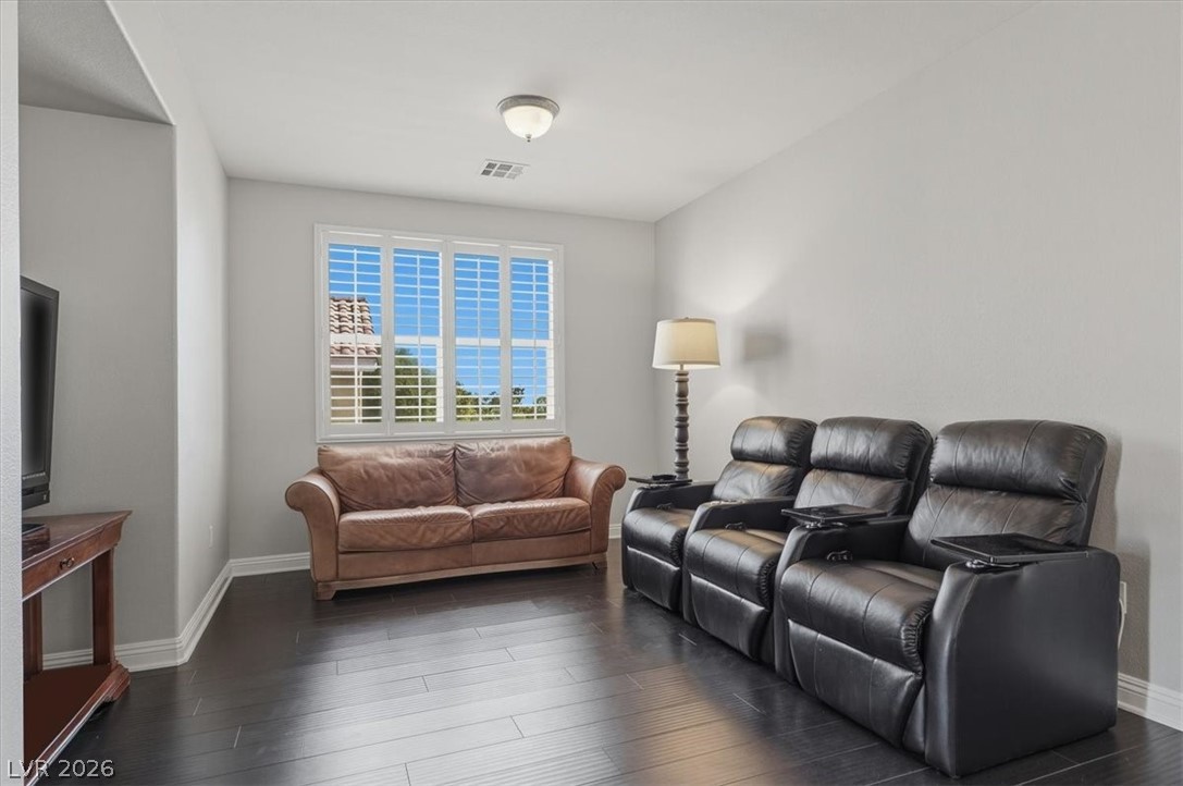 10671 Capesthorne Way Las Vegas NV 89135