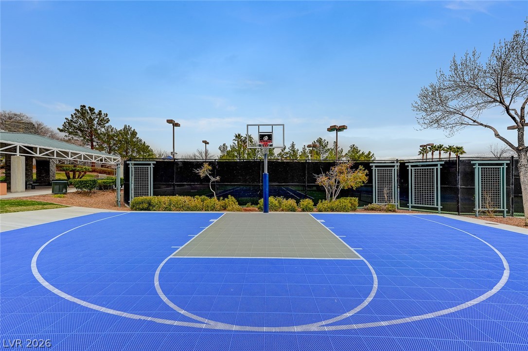 10671 Capesthorne Way Las Vegas NV 89135