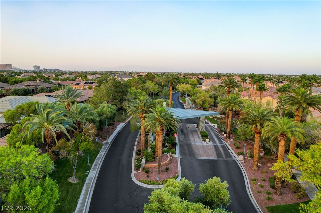 10671 Capesthorne Way Las Vegas NV 89135