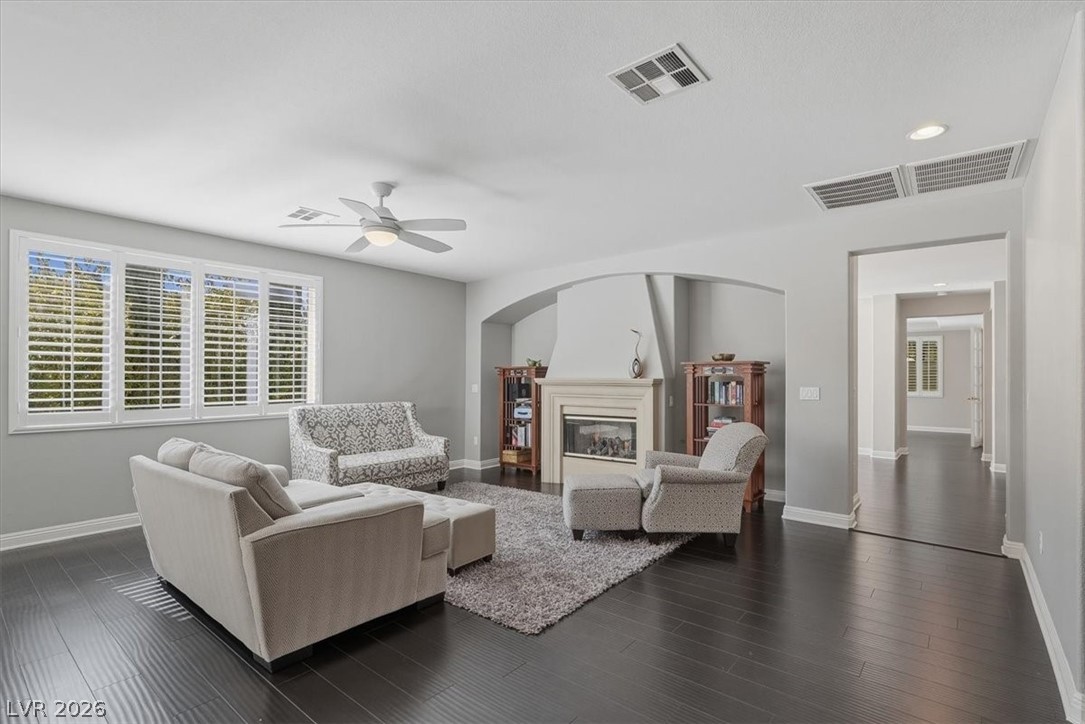 10671 Capesthorne Way Las Vegas NV 89135