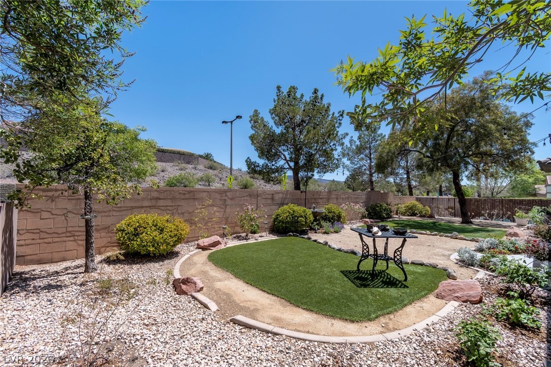 1686 Black Fox Canyon Road Henderson NV 89052