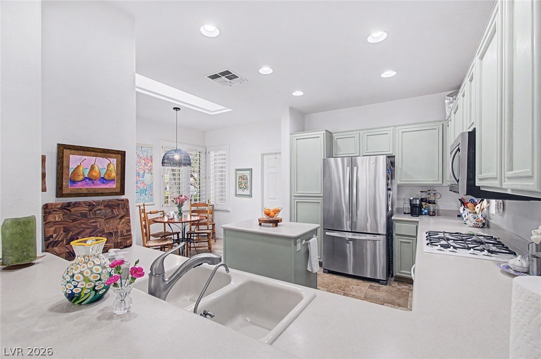 1686 Black Fox Canyon Road Henderson NV 89052