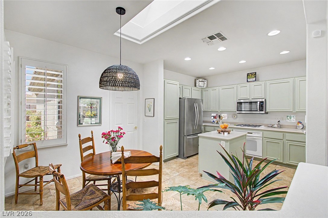 1686 Black Fox Canyon Road Henderson NV 89052
