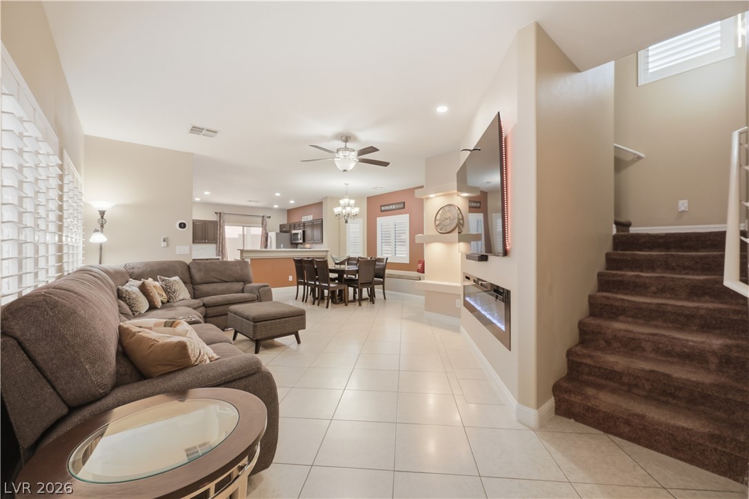 8945 Houston Ridge Avenue Las Vegas NV 89178