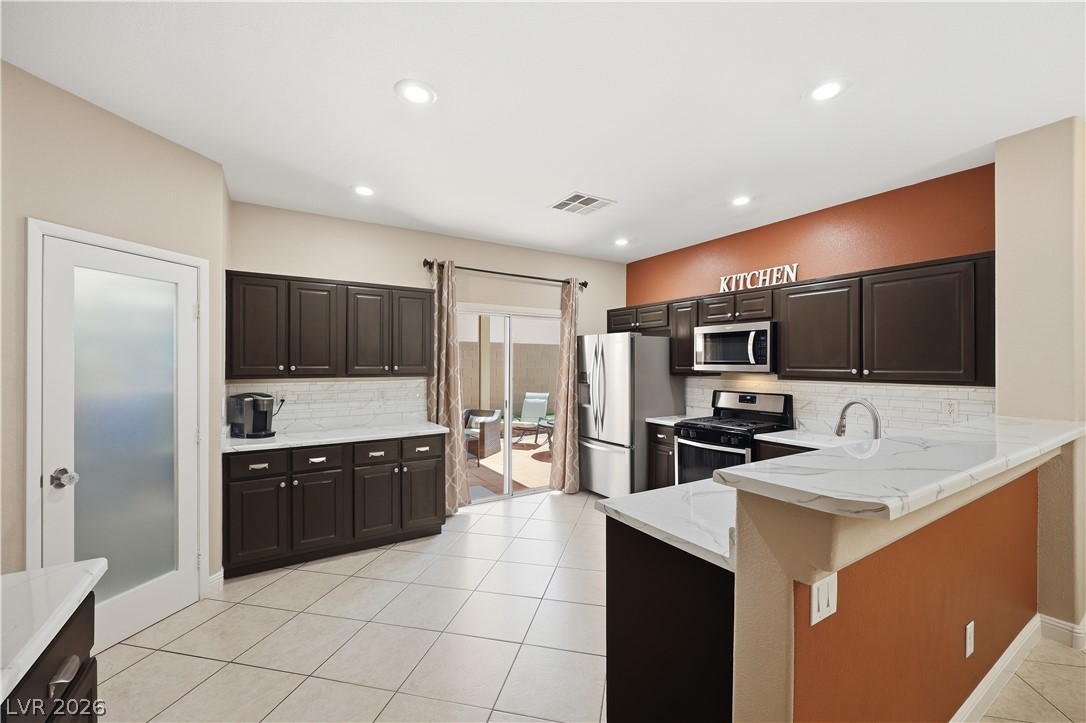 8945 Houston Ridge Avenue Las Vegas NV 89178