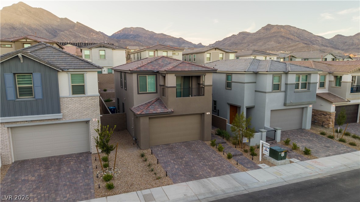 143 Silver Run Lane Las Vegas NV 89138