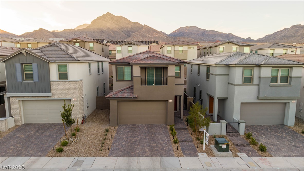 143 Silver Run Lane Las Vegas NV 89138