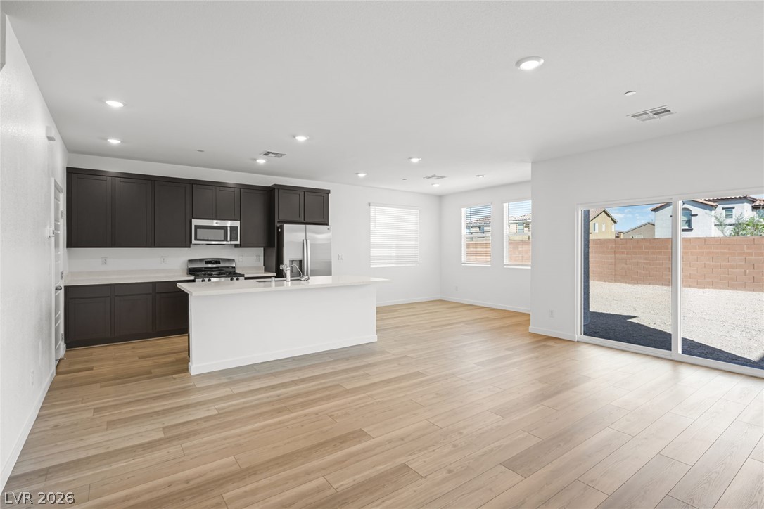 8148 Gusty Brook Street Las Vegas NV 89113