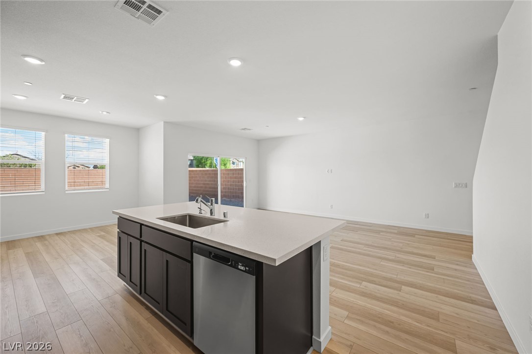8148 Gusty Brook Street Las Vegas NV 89113
