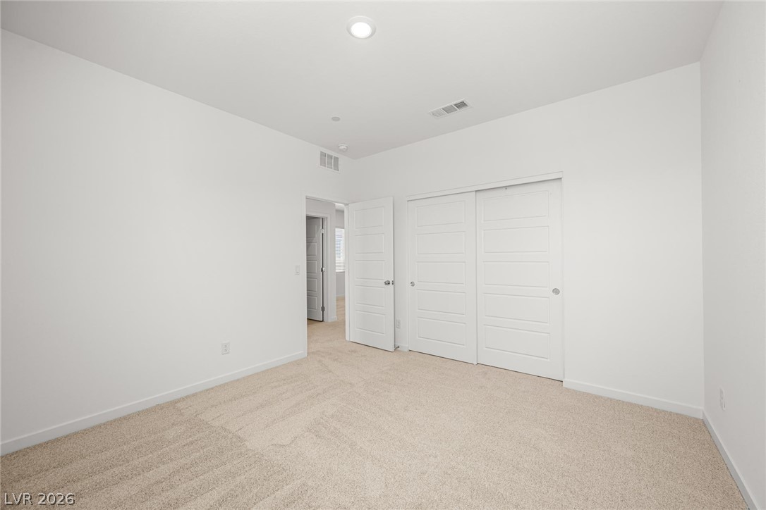 8148 Gusty Brook Street Las Vegas NV 89113