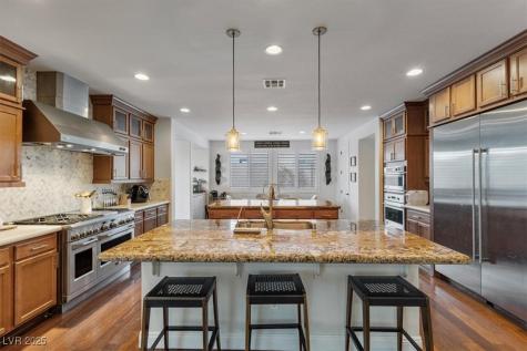 9763 Mountain Spruce Court Las Vegas NV 89178