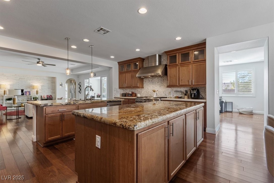 9763 Mountain Spruce Court Las Vegas NV 89178