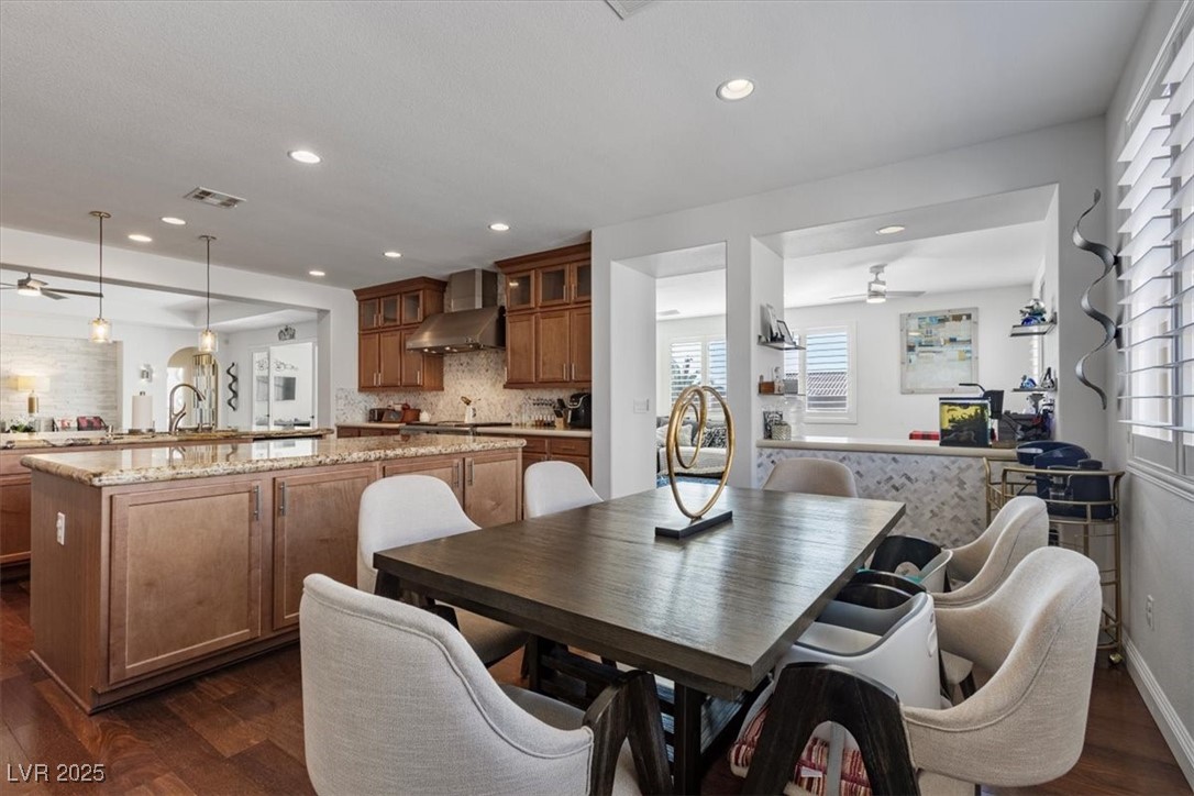 9763 Mountain Spruce Court Las Vegas NV 89178