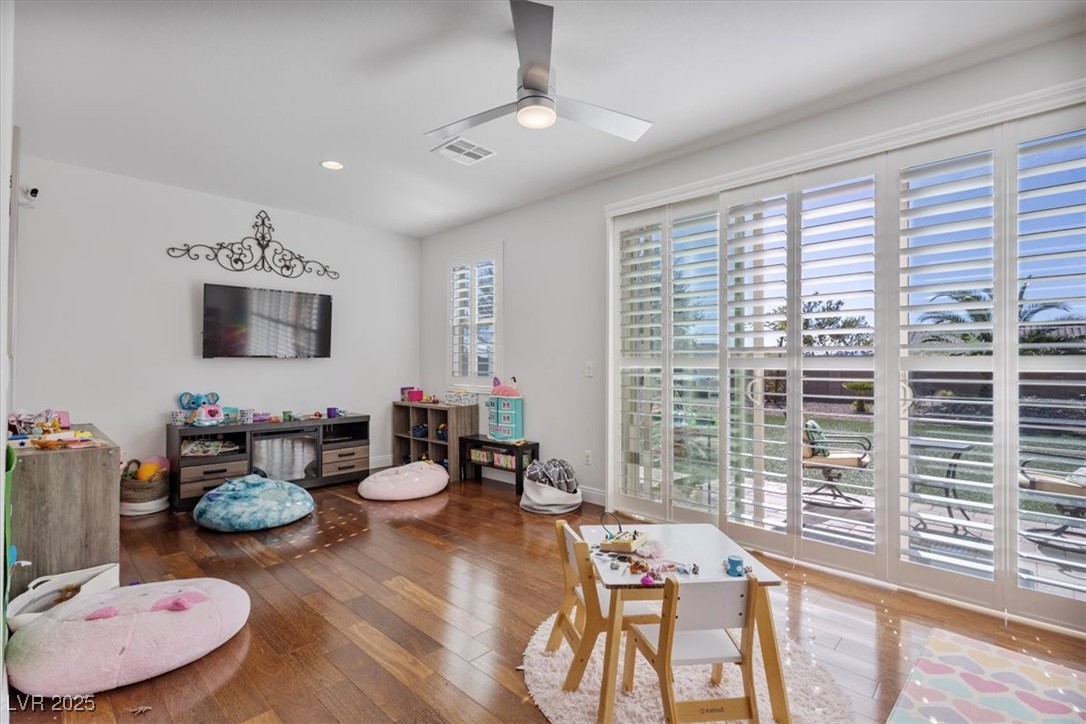 9763 Mountain Spruce Court Las Vegas NV 89178
